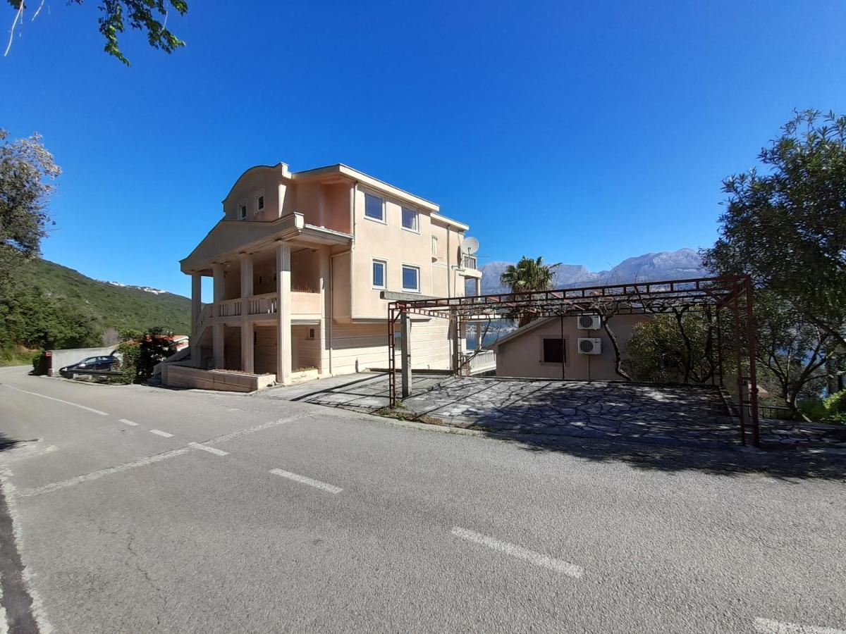Villa Garden Apartments Herceg Novi Exterior foto